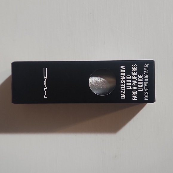 MAC Stars In My Eyes Dazzleshadow Liquid - Picture 6 of 10